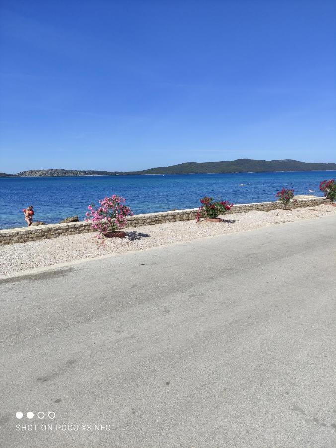 Apartmani Lana Šibenik Exteriör bild